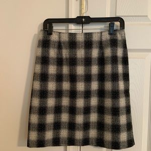 Casual Corner Woman’s Wool Skirt